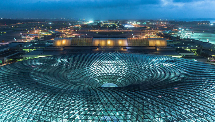 航站楼停车场改造的“星耀樟宜”，樟宜机场要比最好更好