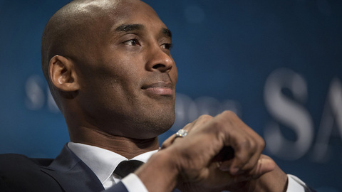 【特写】商人科比：穿西装的“黑曼巴”