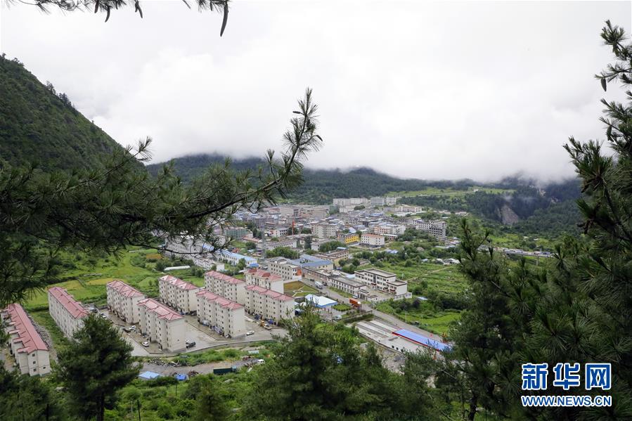   ° ￡  ¨ a· ¾  o  ¨  2      a      ￡2a        o ¤§  