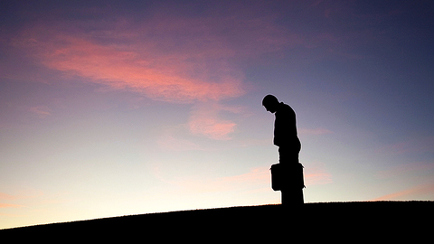 团贷网实控人唐军向东莞市公安局投案自首，百亿待收平台大厦将倾？