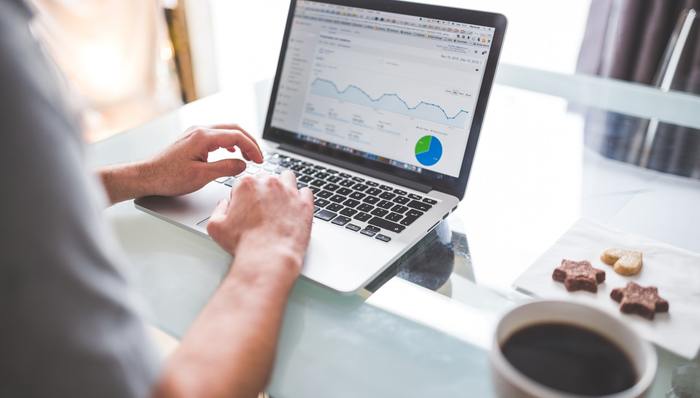 IPO,影视公司,50条,证监会,影视产业,公司控制权,对赌协议,51条,ipo审核50条,公司业务