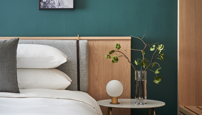 酷和暖，是可以同时存在的两种特质吗？金普顿酒店是这样做的