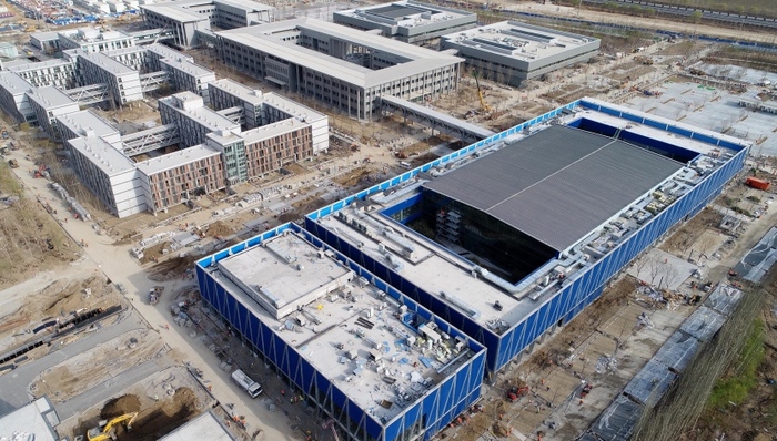 人民日报头版评雄安新区设立两周年：大规模建设开启之年