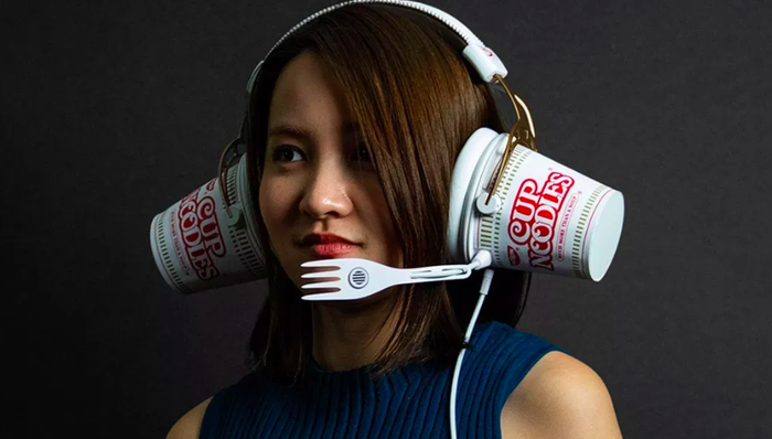 愚人节玩笑？泡面耳机、煎饼手表、旺旺仙贝粉……猜哪个会真实发售