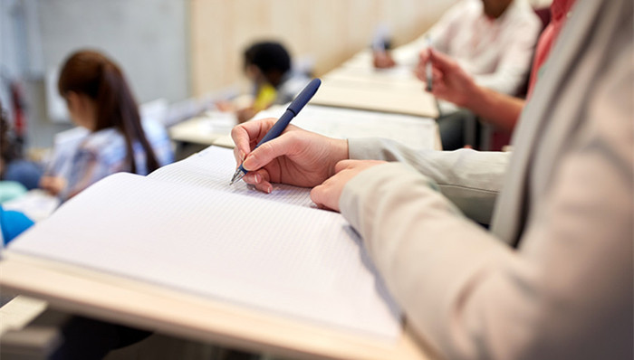 义务教育,特长生,济南,国家中心城市,无创基因检测,香水爆炸