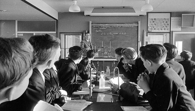 冷战如何造就了科学上的自由？