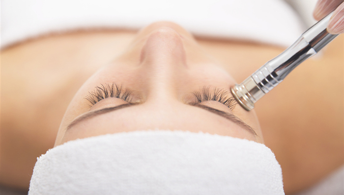 国货化妆品牌求生路