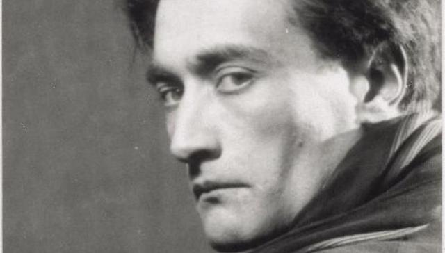 反方向跳舞的人：一个哲学家的疯狂与孤独