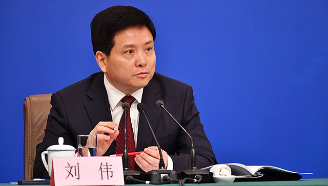 楼继伟卸任全国社保基金理事会理事长，财政部副部长刘伟接任