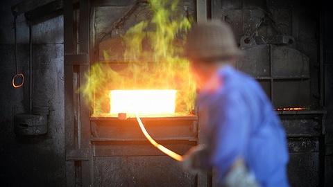 重钢绝境求生600天