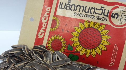 【特写】把瓜子卖到泰国去，洽洽就能打破自己的瓶颈吗？