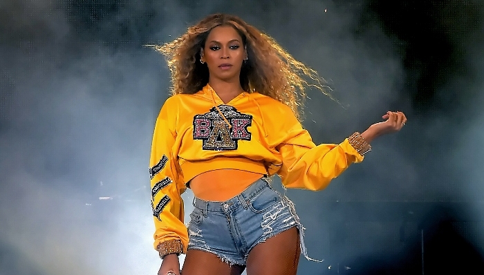 阿迪达斯,碧昂斯,运动品牌,PUMA