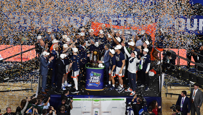 【体育晚报】NCAA弗吉尼亚夺队史首冠 张本智和退出世乒赛混双