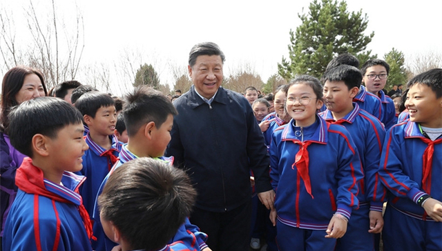 习近平,少先队员,树苗,植树,学习生活,体育锻炼,成长,绿化建设,文明其精神,中央军委主席