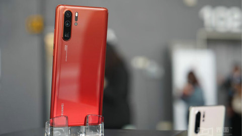 华为P30亮相国内市场：售价3988元起