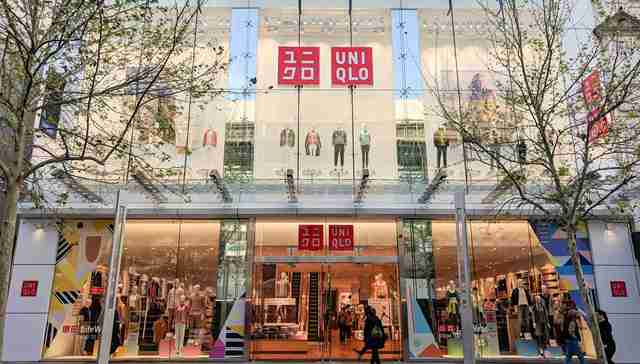 日本首富易主，优衣库老板柳井正击败孙正义再登顶