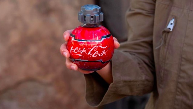 【独家】即将开放的美国迪士尼乐园星战园区什么样？我们有些新料