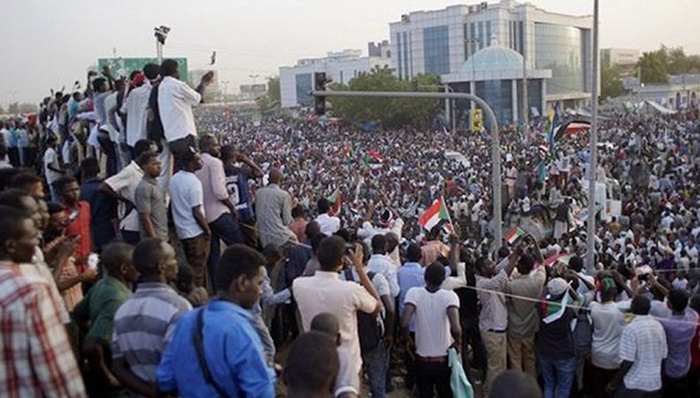 苏丹,防长,政府,军方