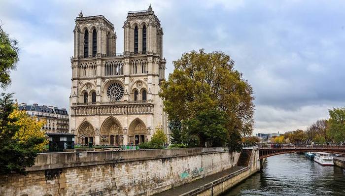 Gucci母公司CEO将出资1亿欧元修复巴黎圣母院