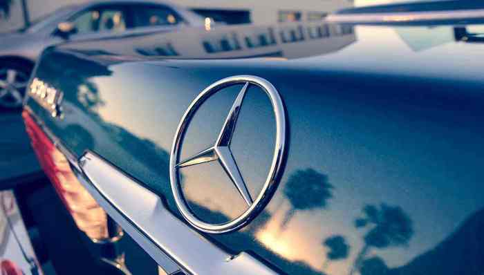 奔驰再发声明：再次道歉，涉事4S店的销售运营将暂停