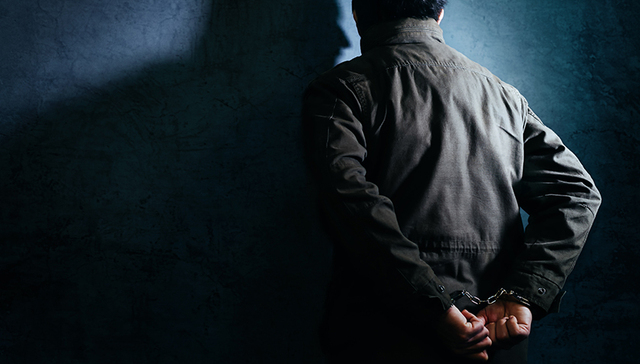 牡丹江两位市政府副秘书长出事：一个行贿一个被追逃