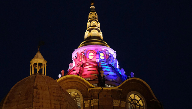 大火之后：欧洲古迹间的“惺惺相惜”