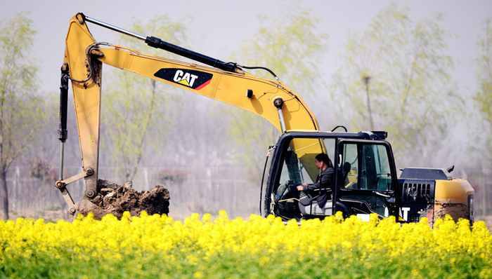 中国经济,挖掘机
