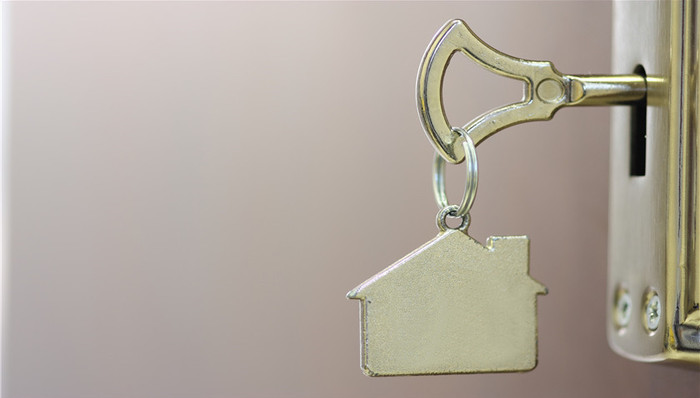 杭州女股神栽了! 5600万卖豪宅 5万人围观没人出手, 下周再降价千万？