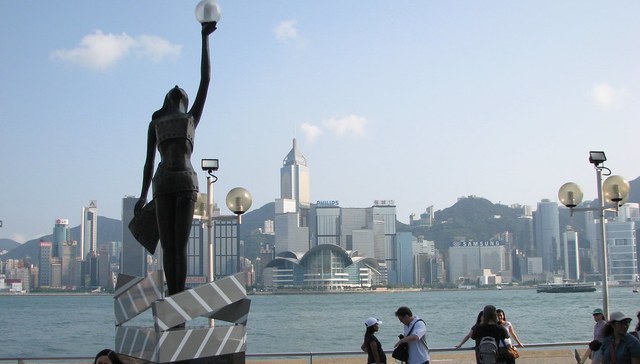 香港电影,港片,无双,香港影视,大香港,香港金像奖,香港古装,情怀,港味儿,八月