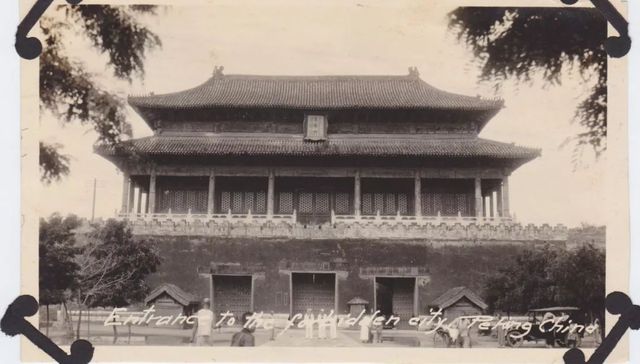 北京故宫遭遇的日伪劫掠