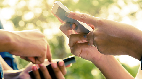 【深度】小众品牌手机的末世录：反抗、挣扎与陨落