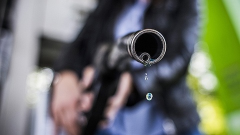 国际油价冲高，国内成品油价或迎年内“第七涨”