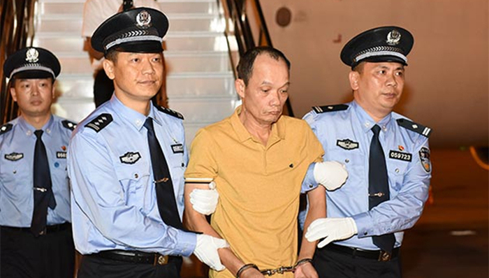 梁泽宁,基层腐败,遣返,追逃,纪委,追赃,抓获,立案侦查,群众利益,红色通缉令