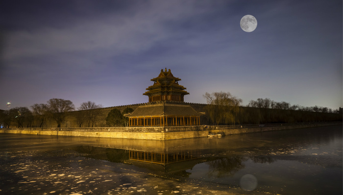 网友热议“国内游比出国游贵” 国内旅游市场如何进一步让人“花得值、玩得好”？