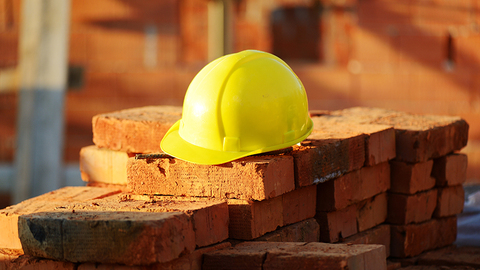 河北衡水一工地今晨发生事故，造成11死2重伤