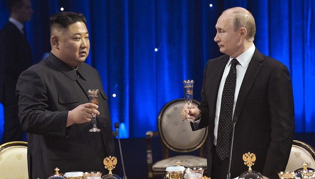 金正恩会晤普京，传递了哪些重要信息？