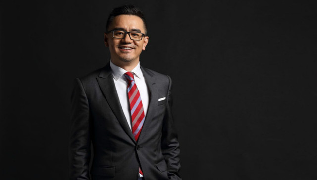 专访TCL实业控股CEO王成：尊重对手但不惧竞争