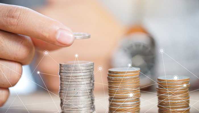 教育经费,出入境旅客,网络交易,社会保险