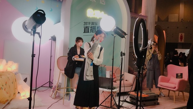 微信公众号也能开通电商直播了，它会比淘宝直播更能卖货吗？