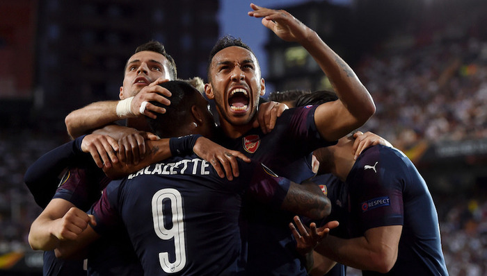 【体育早报】切尔西阿森纳会师欧联决赛 费德勒获生涯1200胜