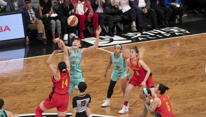 时隔22年WNBA再迎中国女将，阿里巴巴继续女性+体育布局