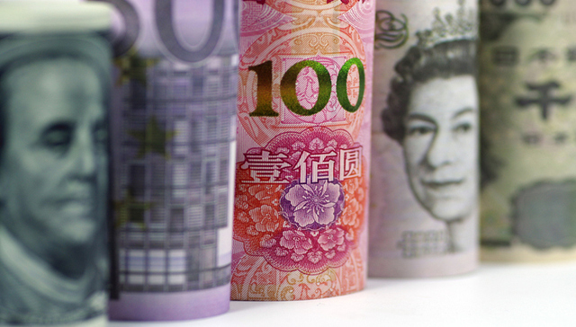 一季度我国服务贸易逆差下降14%，连续两个季度收窄