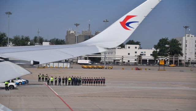 东航南航转场方案确定，计划2025年各投入飞机200架