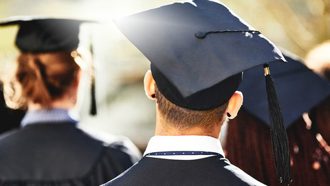 【深度】另类中国式留学：一条“完美”人设包装流水线