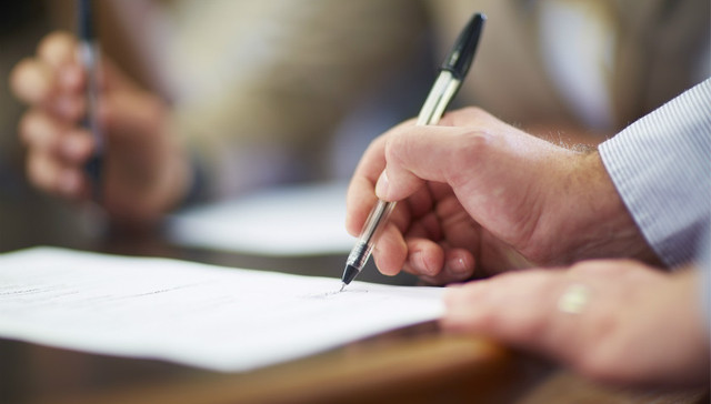 告知承诺或将取代繁琐证明，“证明你妈是你妈”等奇葩证明将消失