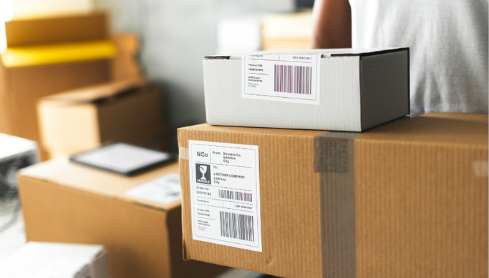 快件,送货上门,最后100米,打赏,默认,快递员,2018年中国快递发展指数报告,快递暂行条例,网购