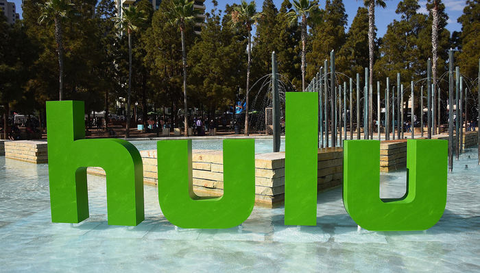 Hulu,迪士尼,Theranos,康卡斯特,helstrom,合家欢,综艺,善地,使女的故事,周六