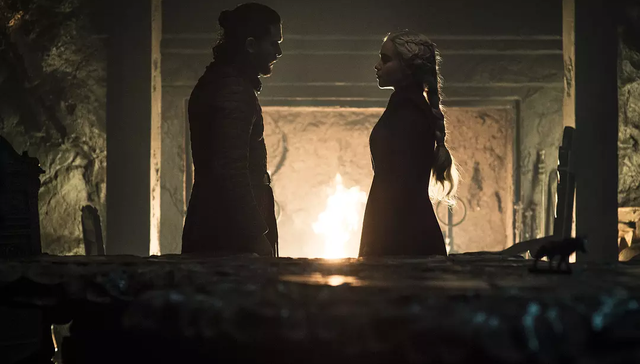 【文娱早报】《权力的游戏》剧迷请愿重拍第八季 王家卫出任第22届上影节电影创投项目评委会主席