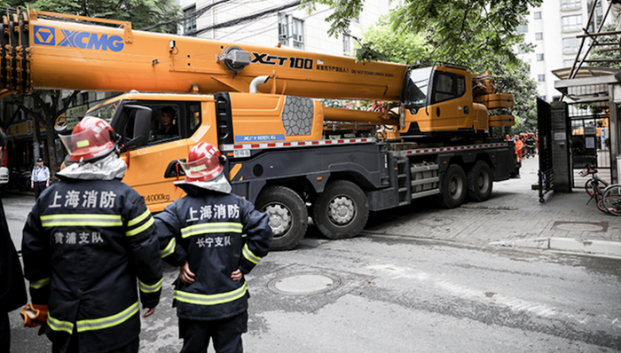 现场搜救,昭化路,坍塌事故,事故调查组,事故现场,事故发生,事故原因,被困人员,医疗机构,施救