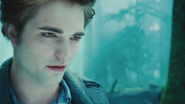 【文娱早报】爱奇艺Q1订阅会员达9680万《暮光之城》男主罗伯特.帕丁森或出演新版《蝙蝠侠》